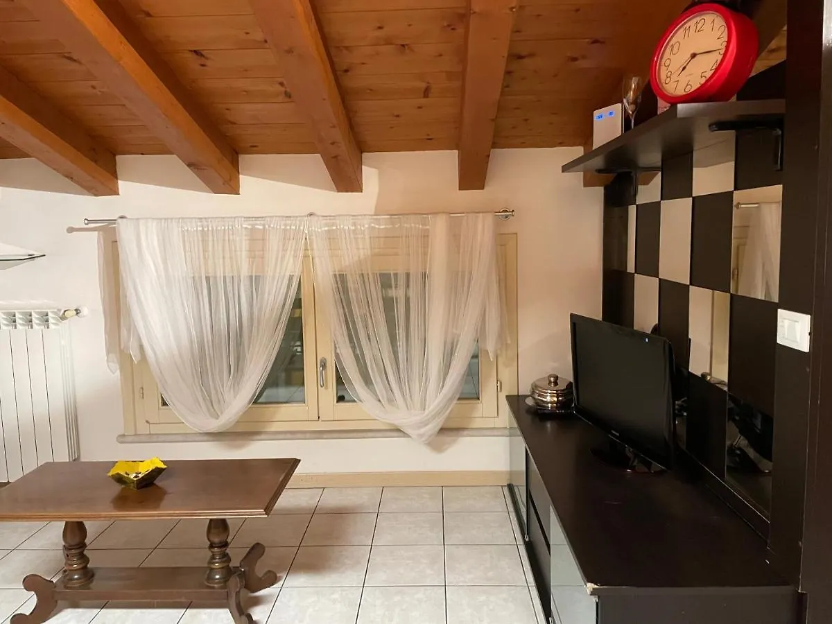 Apartment Anna Appartamento Vacanze Monticelli Brusati Italy