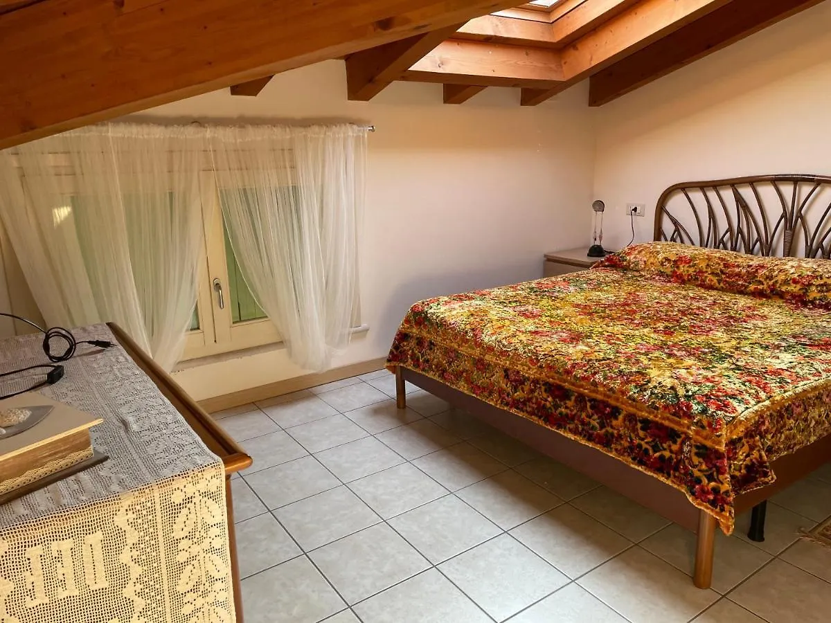 アパート Anna Appartamento Vacanze Monticelli Brusati イタリア