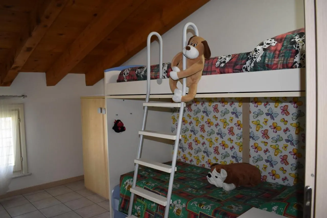 アパート Anna Appartamento Vacanze Monticelli Brusati